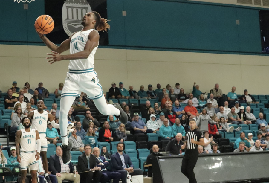 Guard Josh Uduje with the Windmill leading the Chants to 1-0.