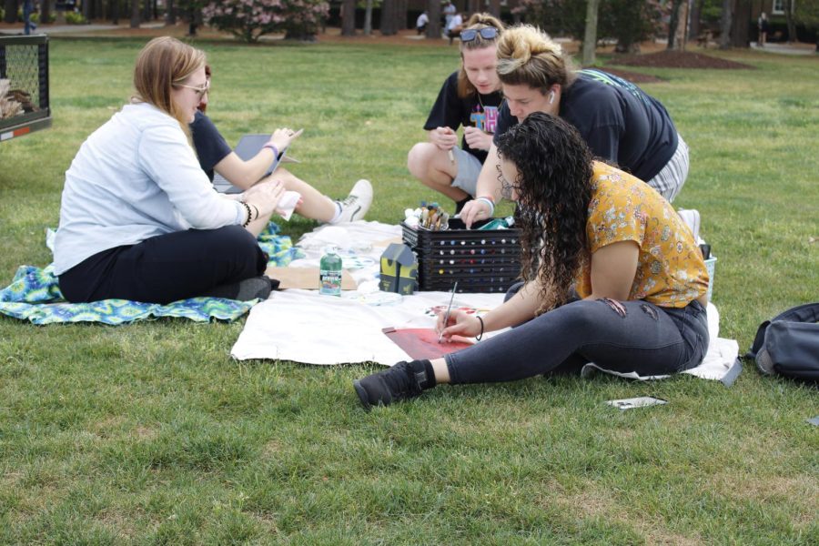 Sustaining campus community through eco-friendly events
